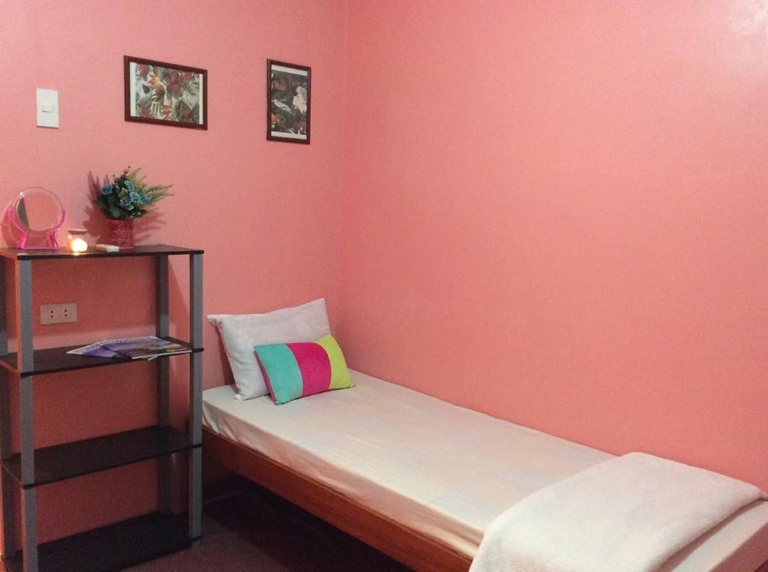 Colors Boutique Hostel Puerto Princesa Ngoại thất bức ảnh